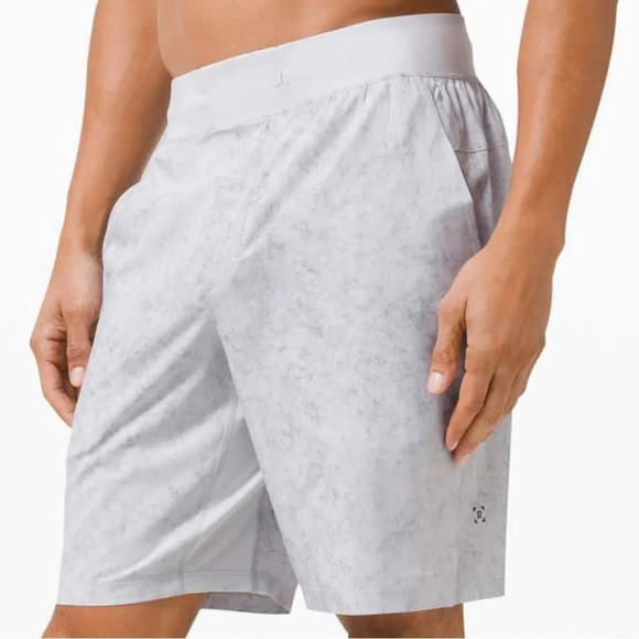 lululemon athletica Other - Lululemon T.H.E. Short 9" Linerless Gravel Dust Alpine White Multi Large
